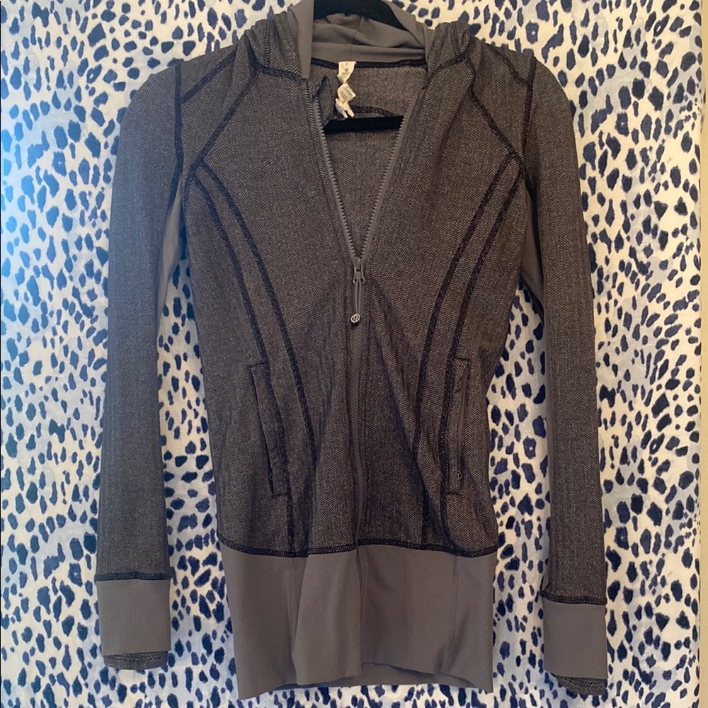 Lululemon Athletica Gray Herringbone Jacket Sz 2